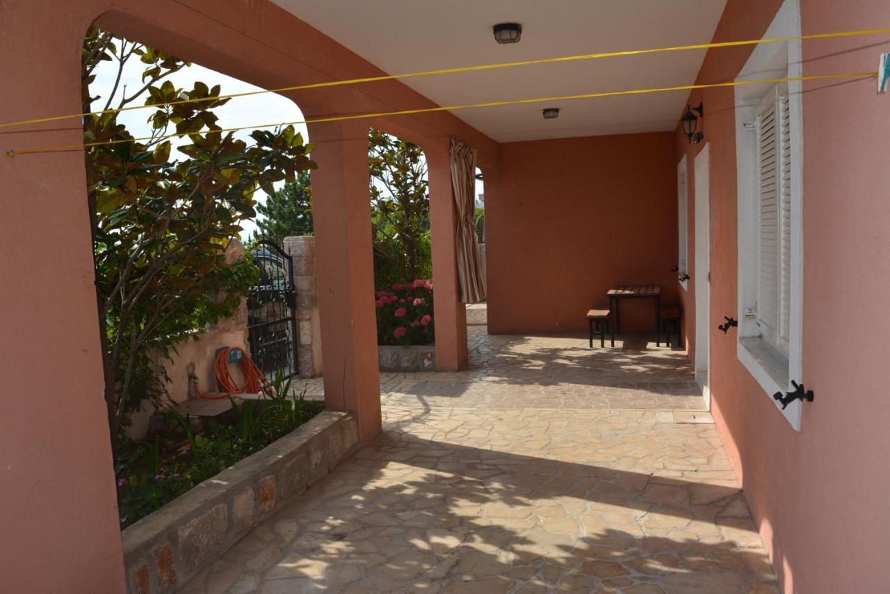 Apartments & Room Madi Senj  Exterior foto