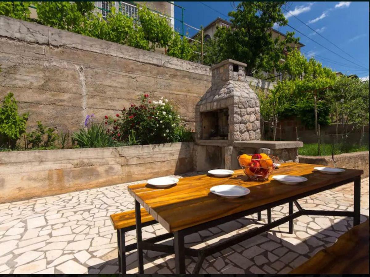 Apartments & Room Madi Senj  Exterior foto