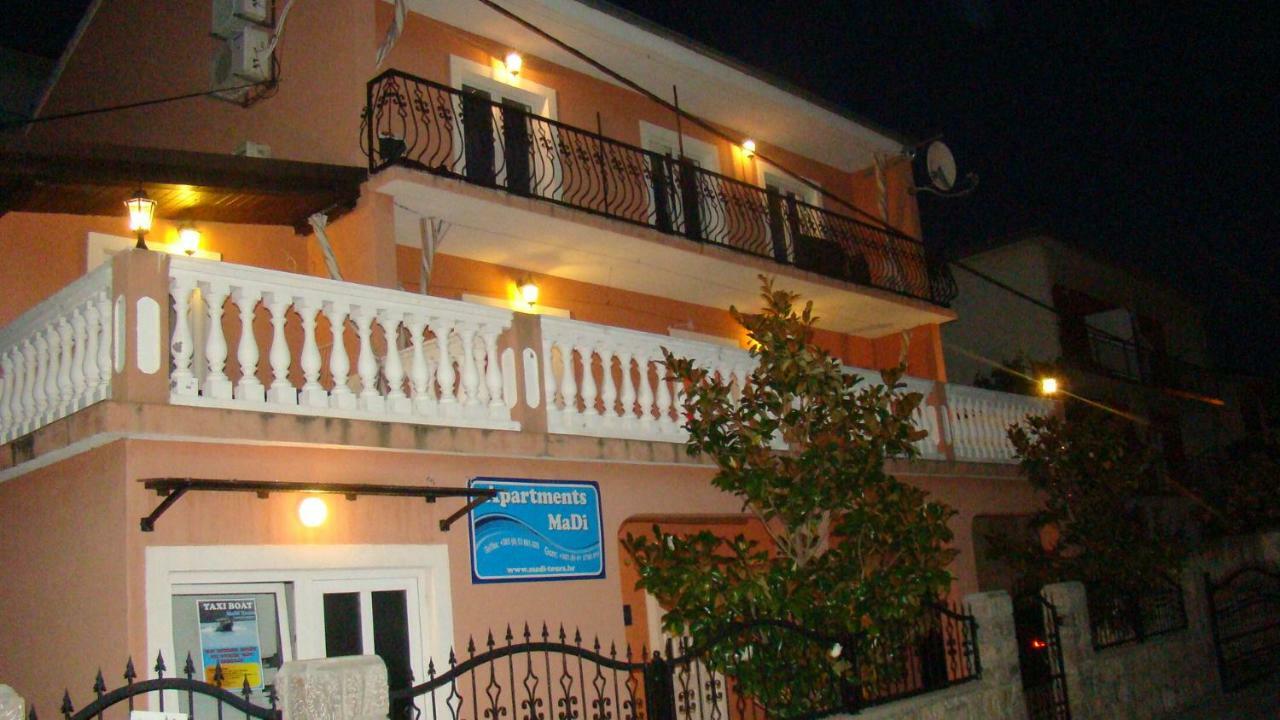 Apartments & Room Madi Senj  Exterior foto